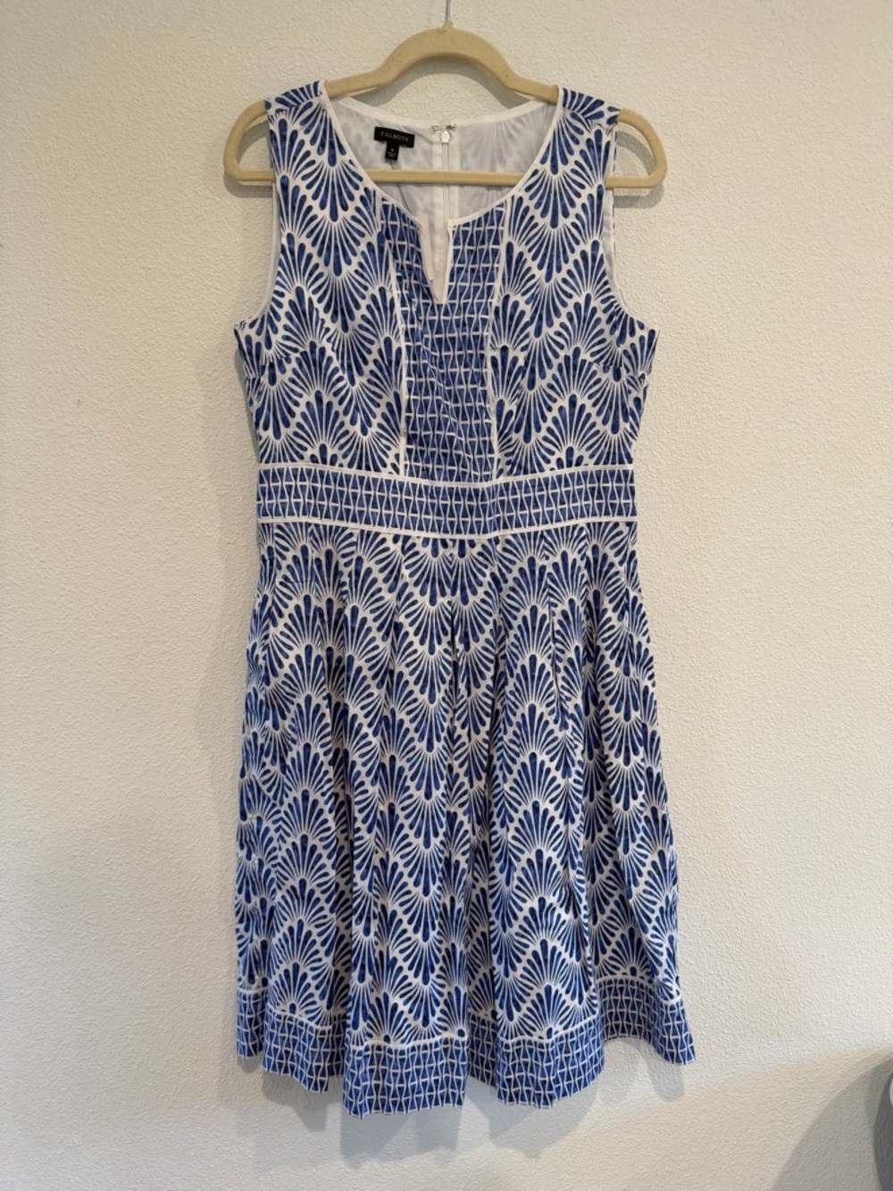 Talbots Blue and White Sleeveless Printed Midi Dress